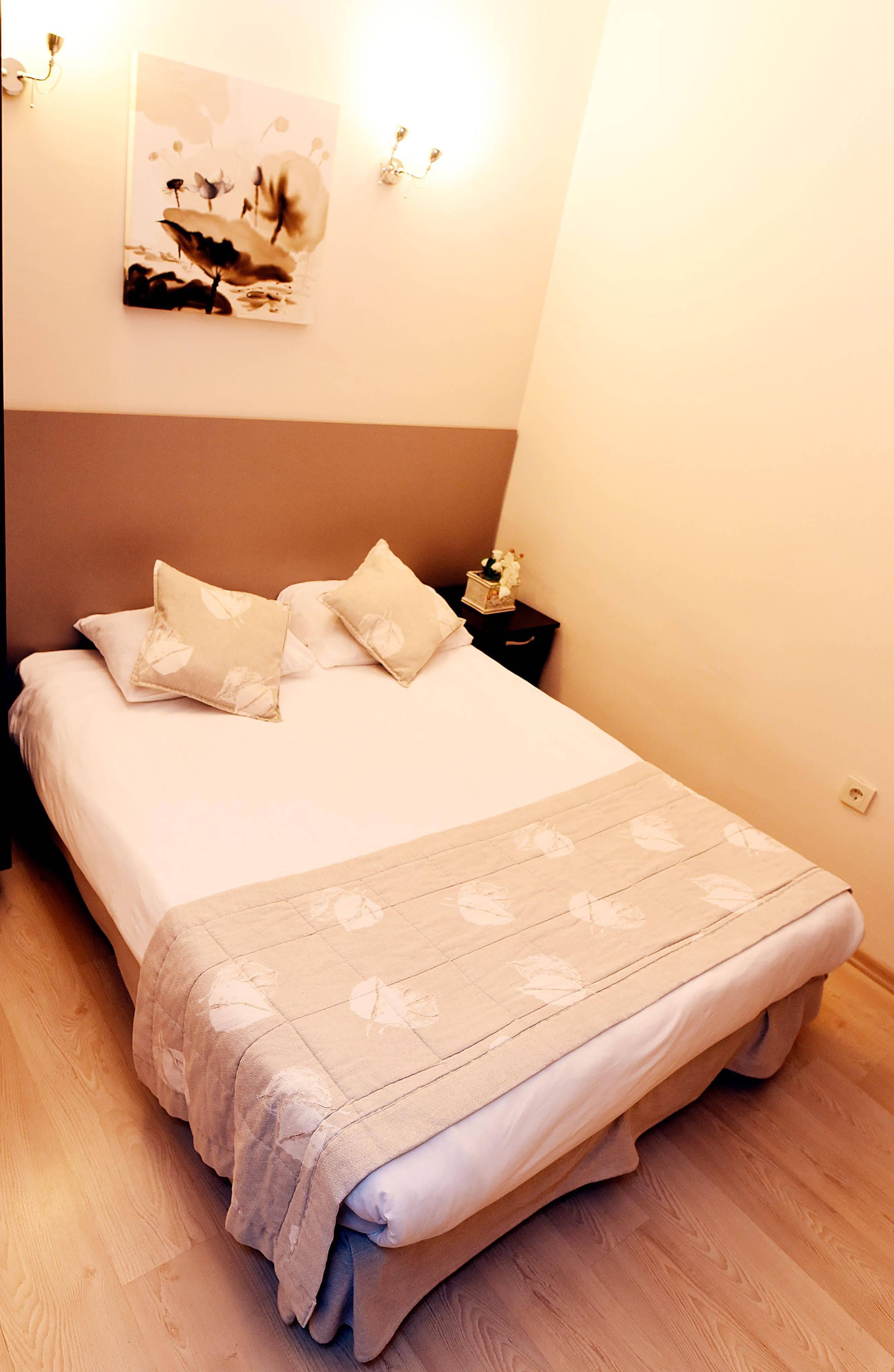 Marine House Boutique Hotel جزر الأمراء المظهر الخارجي الصورة