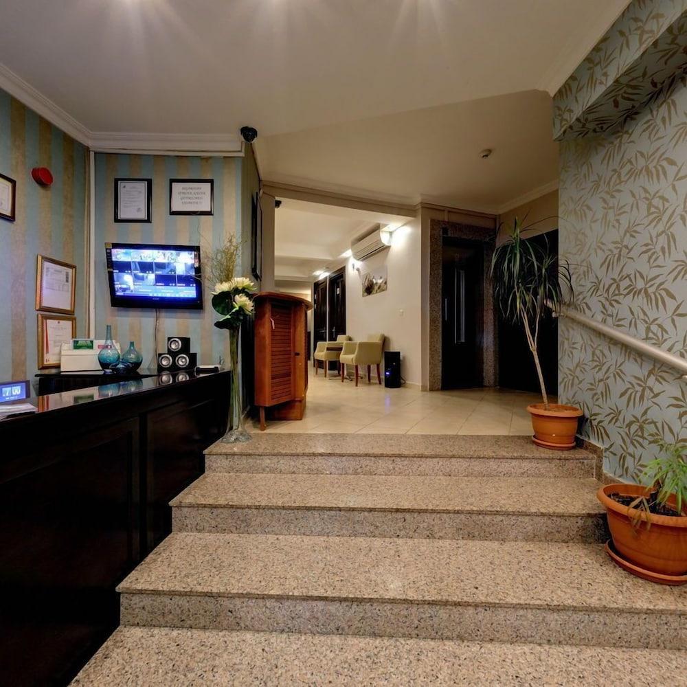 Marine House Boutique Hotel جزر الأمراء المظهر الخارجي الصورة