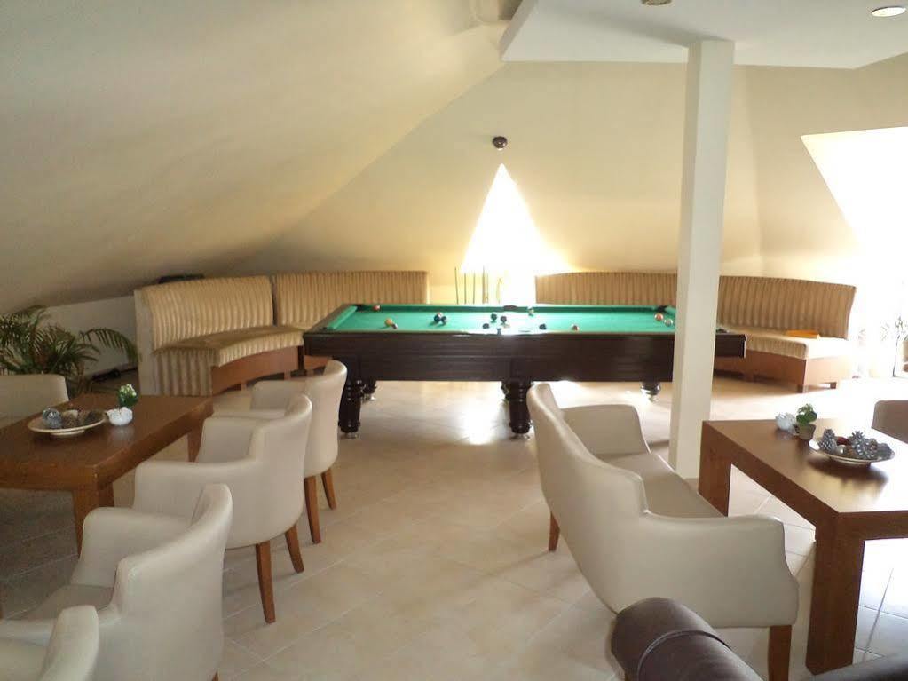 Marine House Boutique Hotel جزر الأمراء المظهر الخارجي الصورة