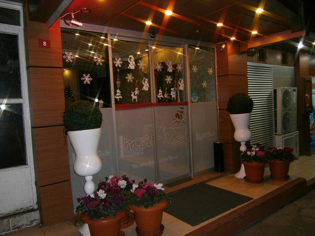 Marine House Boutique Hotel جزر الأمراء المظهر الخارجي الصورة
